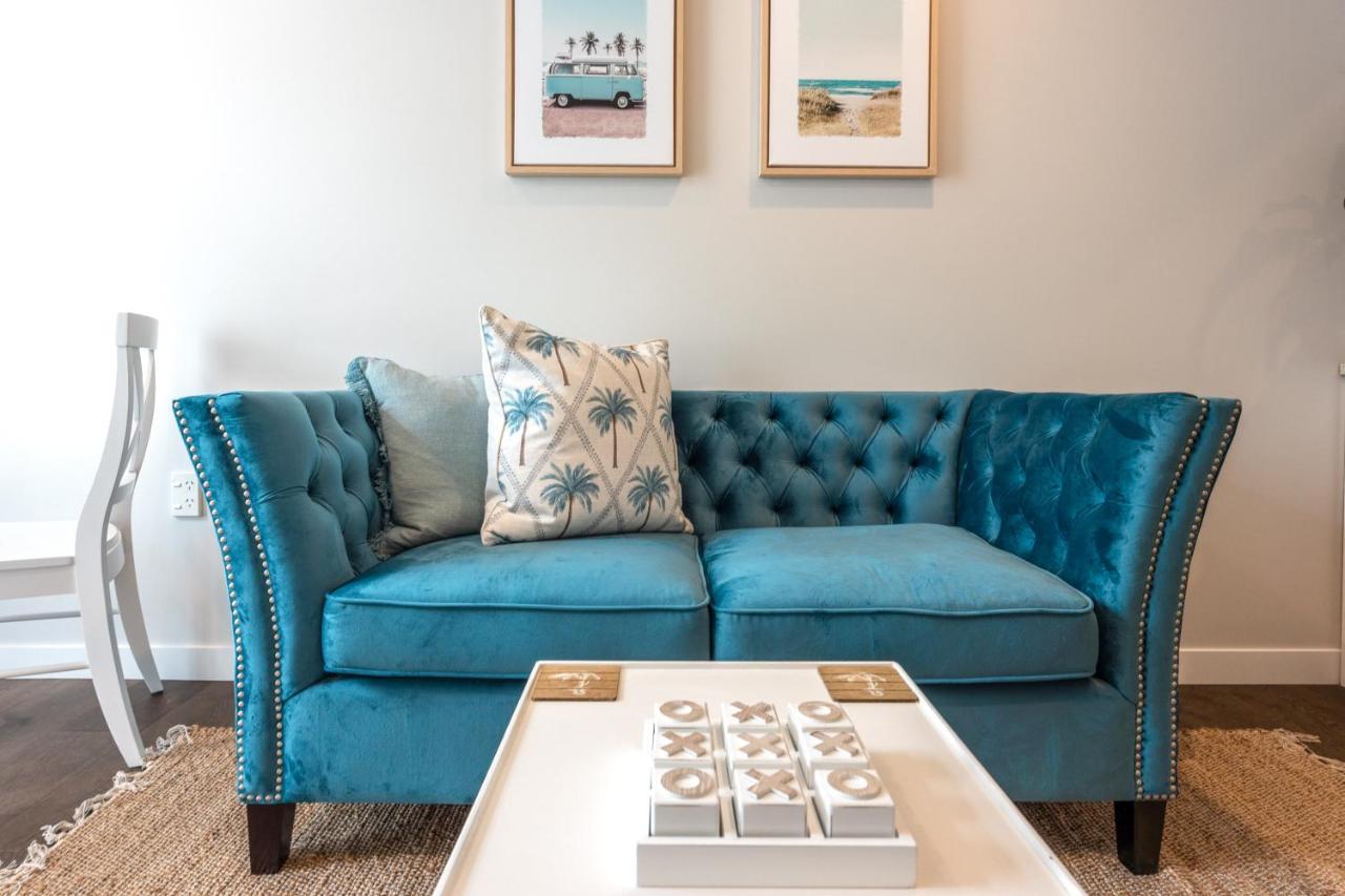 Hampton Court Hotel Oneroa Bagian luar foto